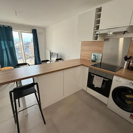 Bellevue Apartamento *