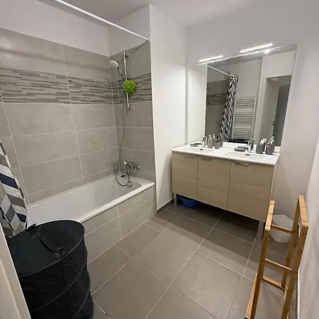 Bellevue Apartamento *